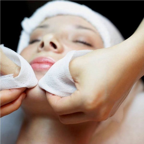Trattamento viso professionale
